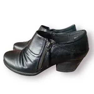 Bare traps raini bootie 2025